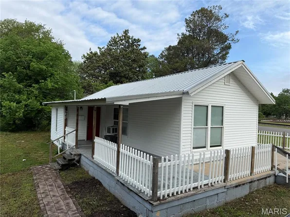 314 State Highway D, Lilbourn, MO 63862