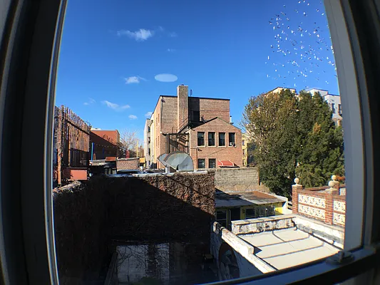 Rented by Next Step Realty New York LLC | media 21