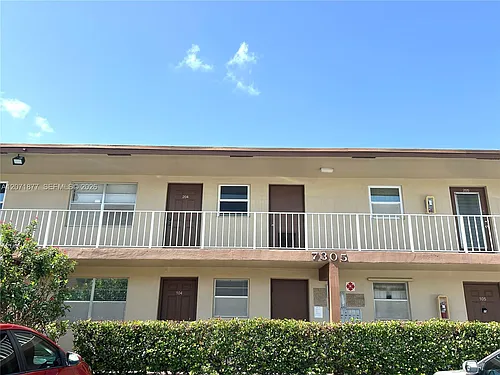 7305 NW 4th Pl #204 Photo 1