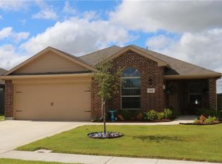 402 Keenland Way, Ponder, TX 76259