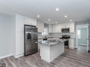 2410 Liberator St, Levittown, PA 19057