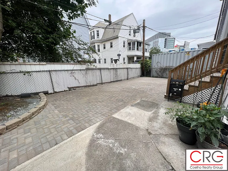 14 Vermont Ave #2 — Photo 27
