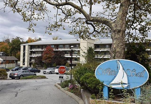 1st image of 4 Marina Dr APT M2