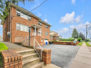 480 N Midland Ave, Saddle Brook, NJ 07663