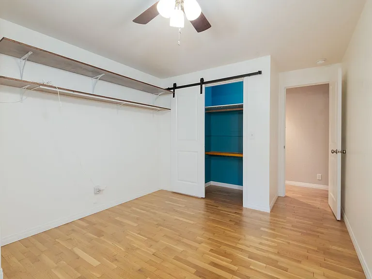 15931 SE 41st Pl — Photo 31