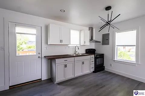 2nd image of 530 Kirkpatrick Ave #1