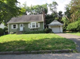 127 Randolph Rd, White Plains, NY 10607