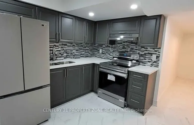 22 Brentcliff Dr — Photo 2