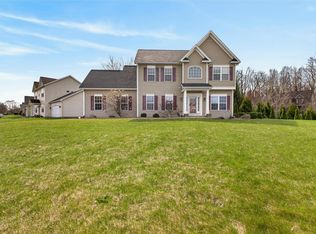 111 York Bay Trl, West Henrietta, NY 14586