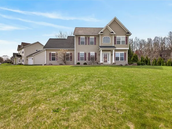 111 York Bay Trl, West Henrietta, NY 14586