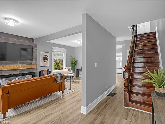 4th image of 288 Park Ave