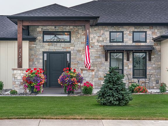 5th image of 123 Taelor Rd