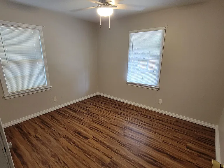 1314 Natalie St — Photo 11