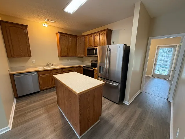 502 Brittany Way — Photo 22