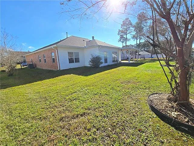 407 E Redbud Dr — Photo 23