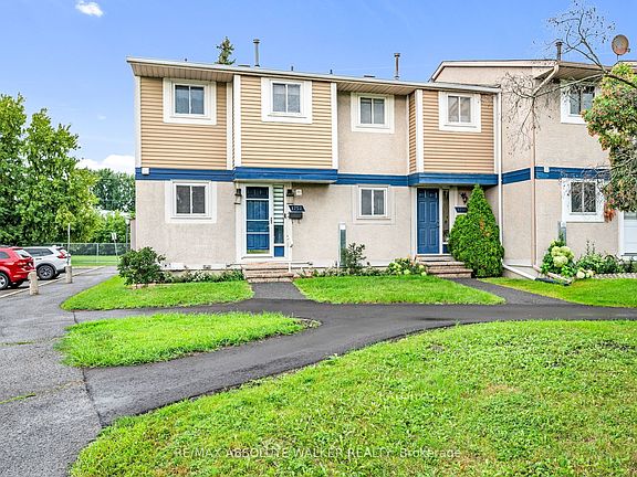 2nd image of 1752 Stonehenge Cres