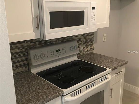 4th image of 312 Regal Park Dr