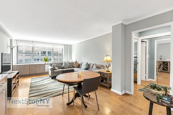 Rented by NextStopNY | media 1