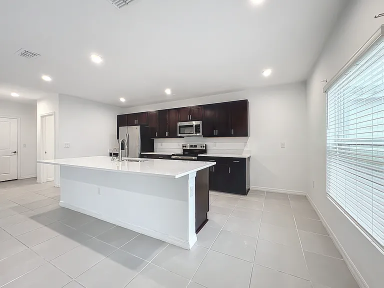 5627 Costa Blanca Way — Photo 23