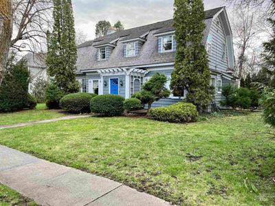 215 N Van Buren St, Moscow, ID, 83843