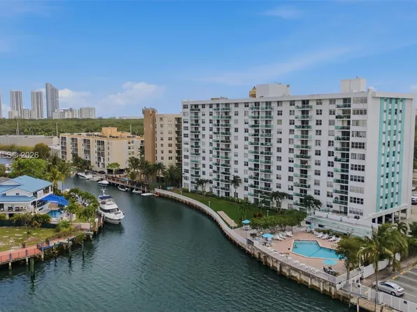 2841 NE 163rd St APT 802, North Miami Beach, FL 33160