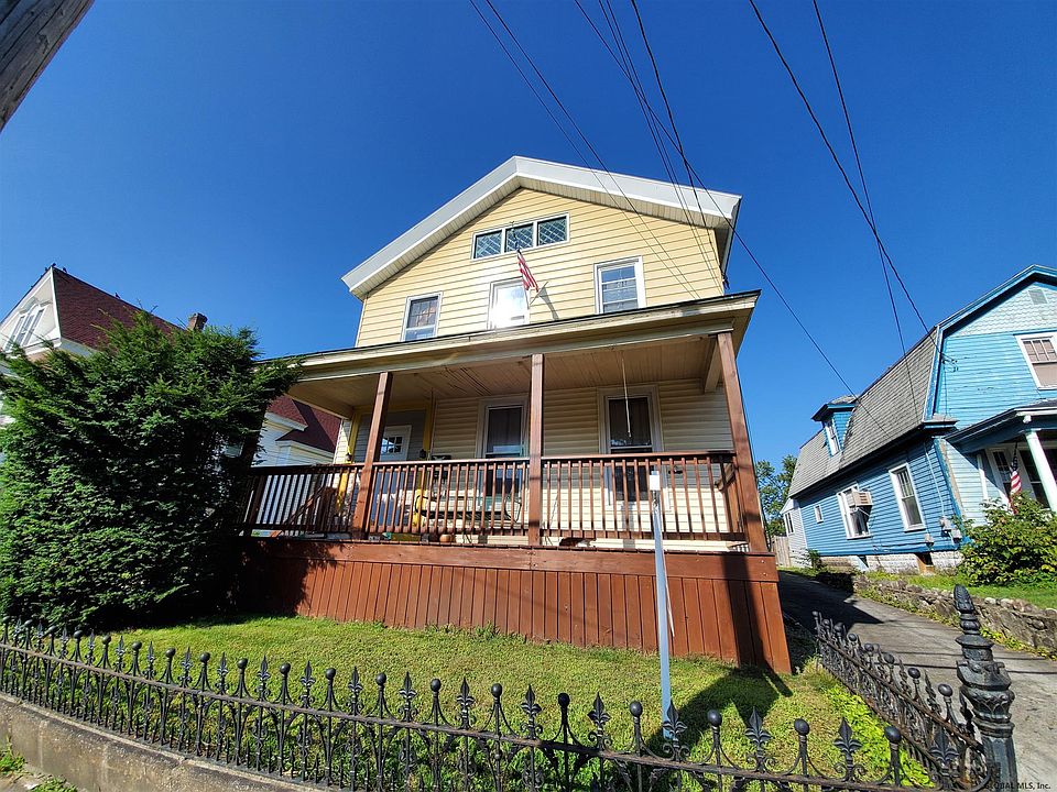 1st image of 19 West St