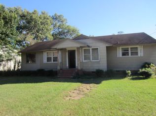 14 Dew St, Sumter, SC 29153
