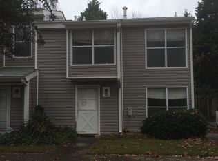 166 Governors Dr, Forest Park, GA 30297