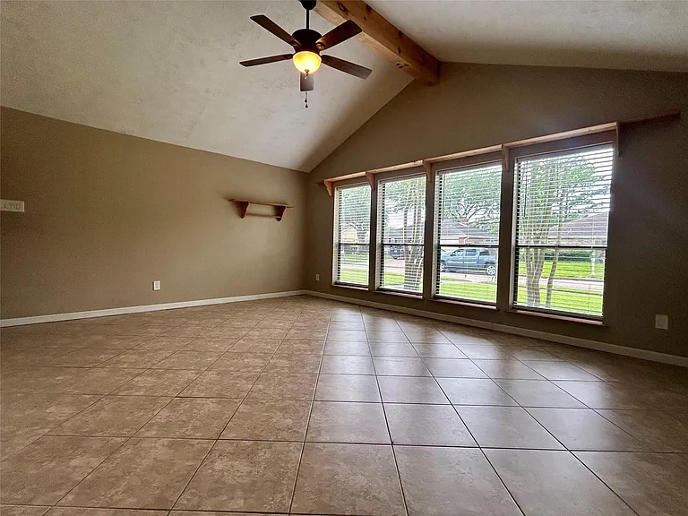2711 Laurel Creek Way — Photo 11