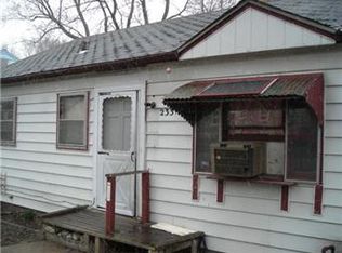 2337 S Englewood Ct, Independence, MO 64052