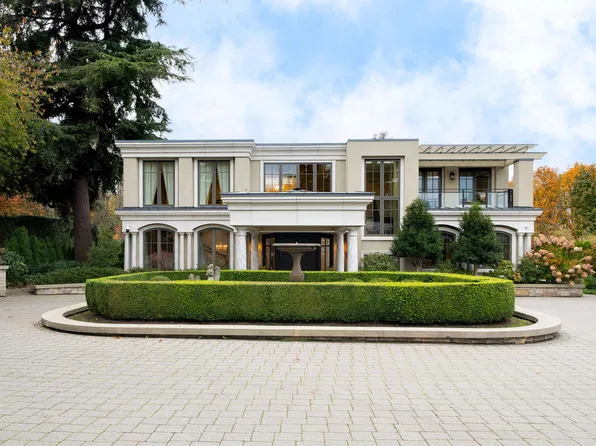 5795 Newton Wynd, Greater Vancouver, BC V6T 1H6