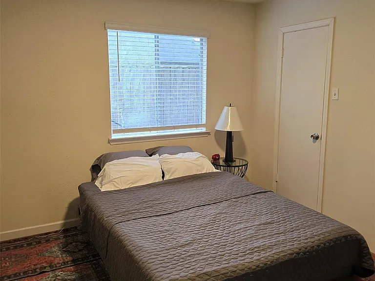 15826 Los Altos Dr — Photo 16