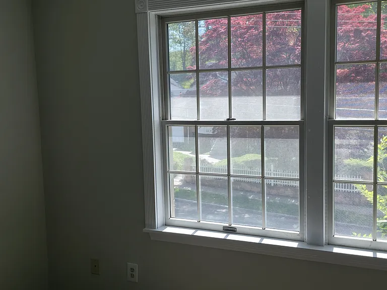 22 Chamberlain St #22 — Photo 10