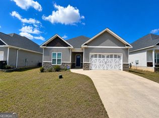 111 Cascades Ct, Bonaire, GA 31005