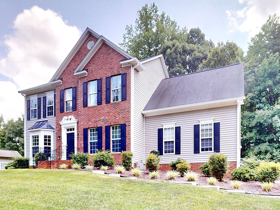 1st image of 107 Stonemason Ct