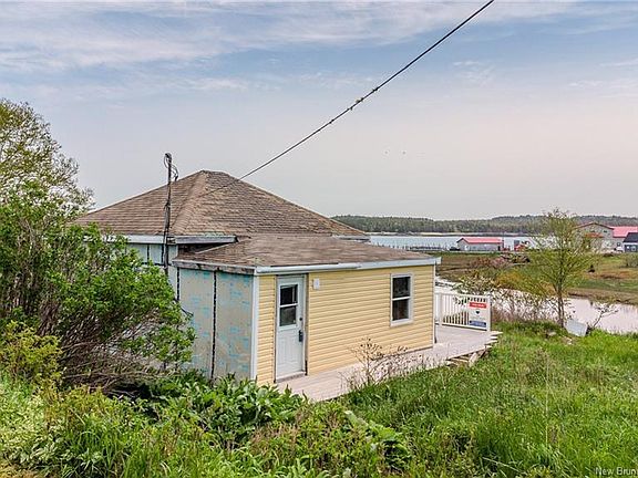 3rd image of 15 Fundy View Dr