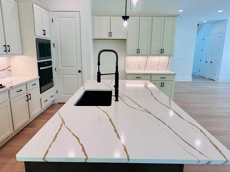 1225 Westshore Dr — Photo 15