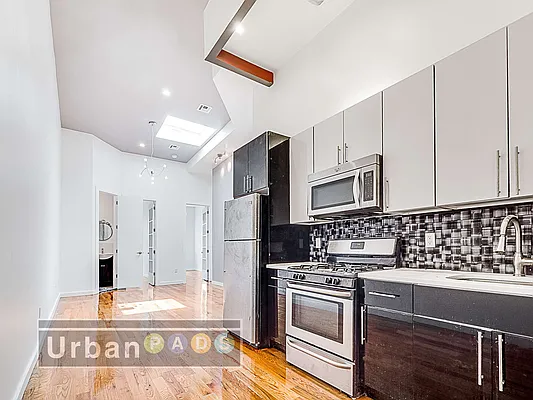 Rented by Urban Pads | media 25