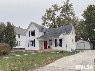 84 W Myrtle St, Canton, IL 61520