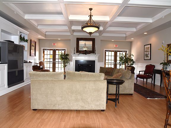 Friendly Community Room