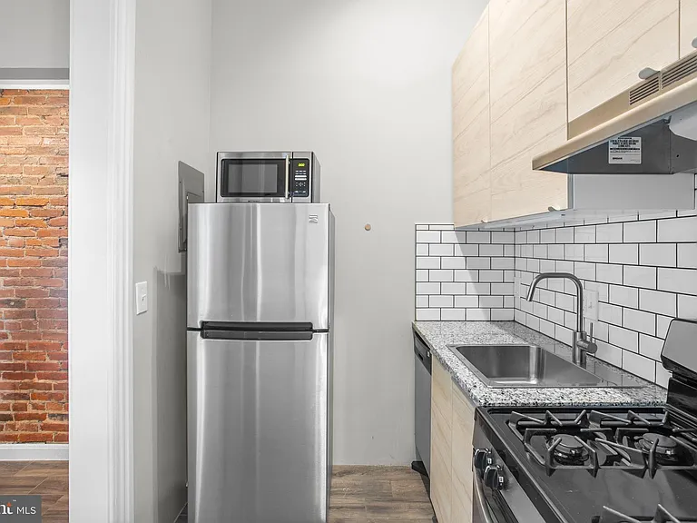 1602 Park Ave #3F — Photo 11