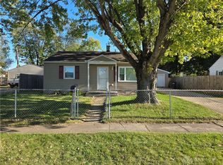 849 Flintridge Dr, Fairborn, OH 45324