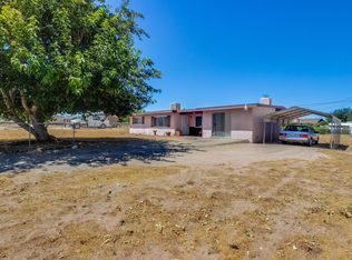 11388 Shahaptian Rd, Hesperia, CA 92345