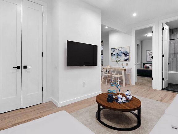 4th image of 251 W 92nd St APT 6EE