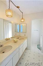 5th image of 5400 Lindley Ave Unit 309