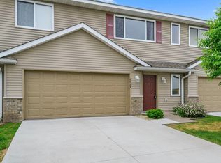 6928 91st St NE, Monticello, MN 55362