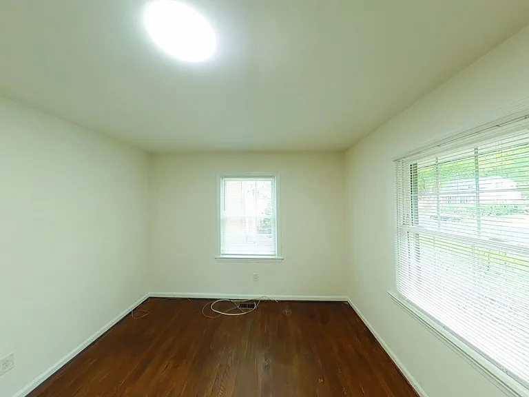 859 Catalina Dr — Photo 10