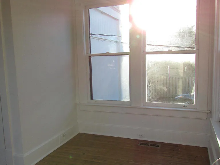 3100 Vanderbilt Pl #1 — Photo 12