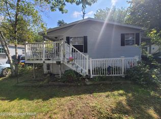 118 S Pine Tree Rd, Hazleton, PA 18201