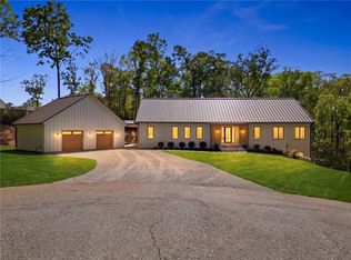 498 Old Mount Carmel Rd, Canton, GA 30114